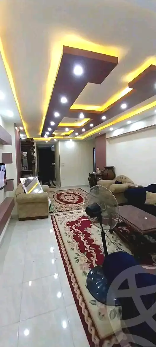 https://aqarmap.com.eg/ar/listing/7076499-for-sale-cairo-helwan-mohamed-sayed-ahmed-st
