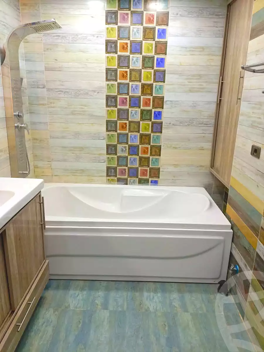 https://aqarmap.com.eg/en/listing/7076600-for-sale-cairo-helwan-hadayek-helwan