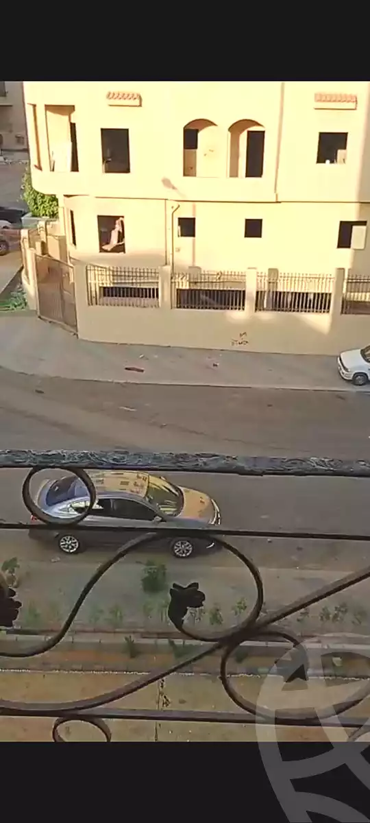 https://aqarmap.com.eg/en/listing/7076831-for-sale-cairo-new-cairo-compounds-gardenia-hights-abo-el-hawl-abo-el-hawl-3
