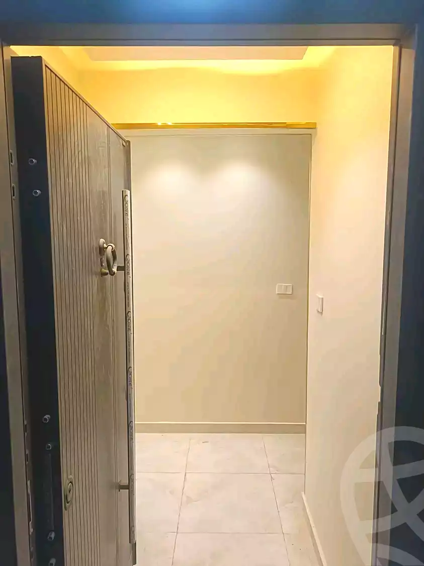 https://aqarmap.com.eg/en/listing/7077237-for-rent-cairo-ain-shams-jsr-lswys