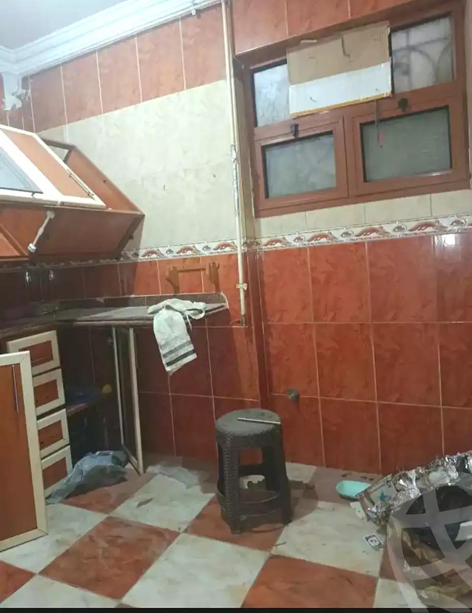 https://aqarmap.com.eg/ar/listing/7077435-for-rent-alexandria-lsywf-el-falki