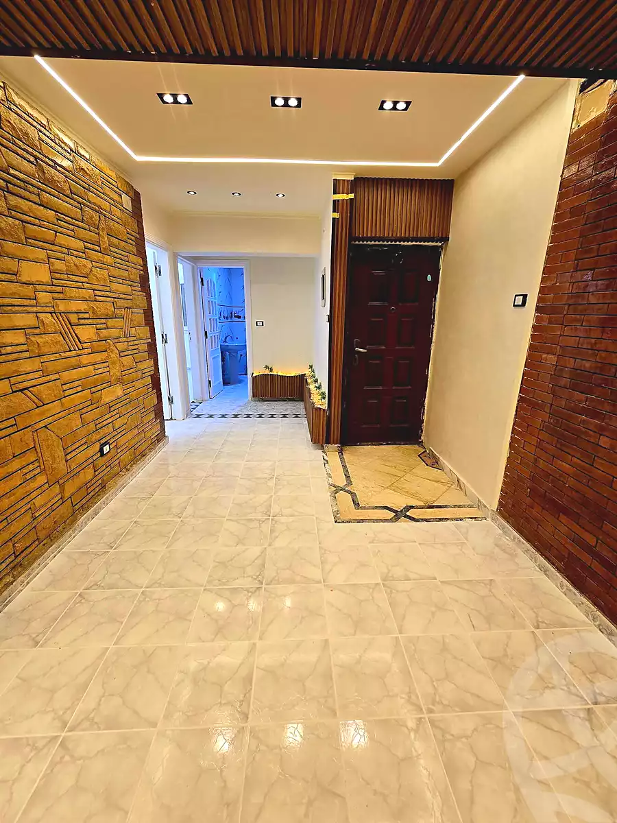 https://aqarmap.com.eg/ar/listing/7077550-for-sale-alexandria-al-agamy-shataa-el-nakheel