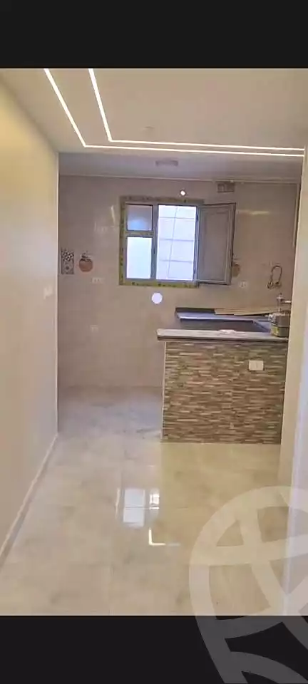 https://aqarmap.com.eg/ar/listing/7078184-for-rent-alexandria-al-mamoura