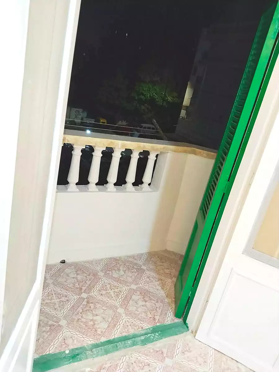 https://aqarmap.com.eg/ar/listing/7078376-for-sale-alexandria-al-agamy-el-hanouvel-al-haded-we-al-soulb-st