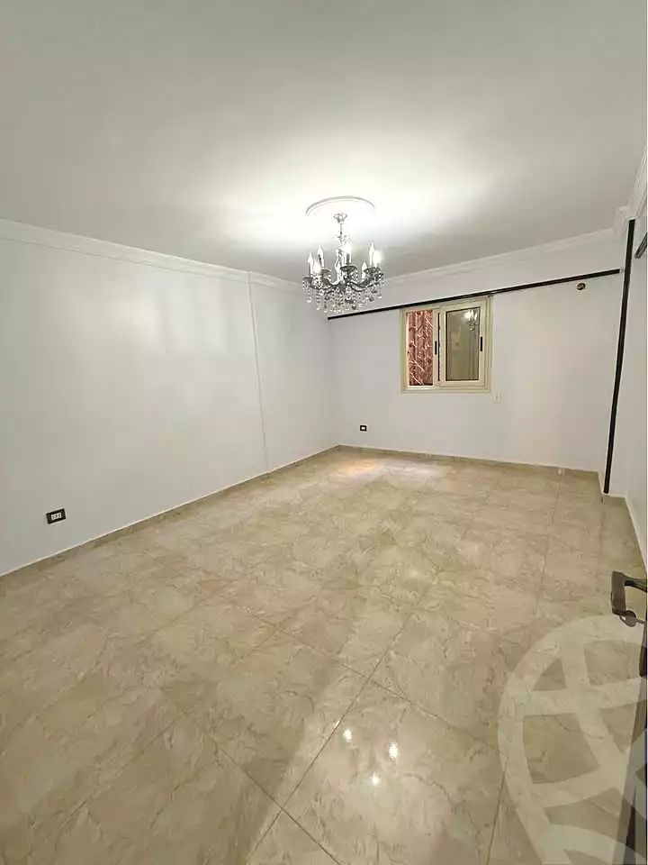 https://aqarmap.com.eg/en/listing/7078477-for-sale-alexandria-el-mandara-shr-jml-bd-lnsr
