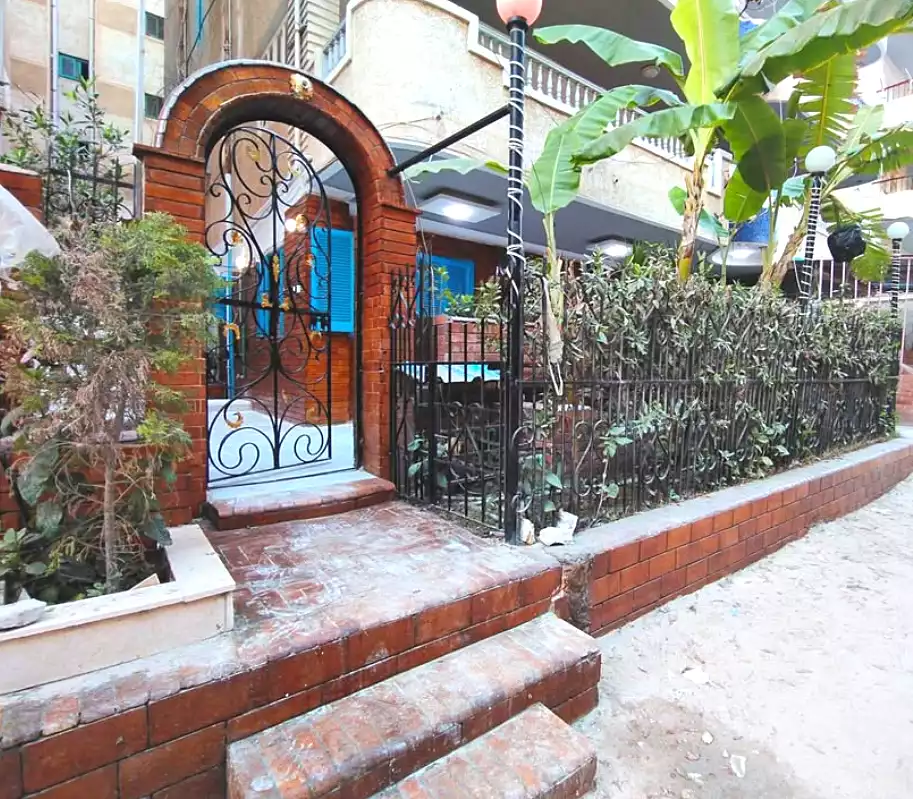 https://aqarmap.com.eg/ar/listing/7078585-for-sale-alexandria-al-agamy-shataa-el-nakheel