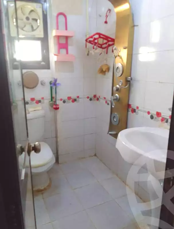 https://aqarmap.com.eg/ar/listing/7078826-for-sale-alexandria-el-asafra-l-sfr-qbly-el-maahad-el-dini-st