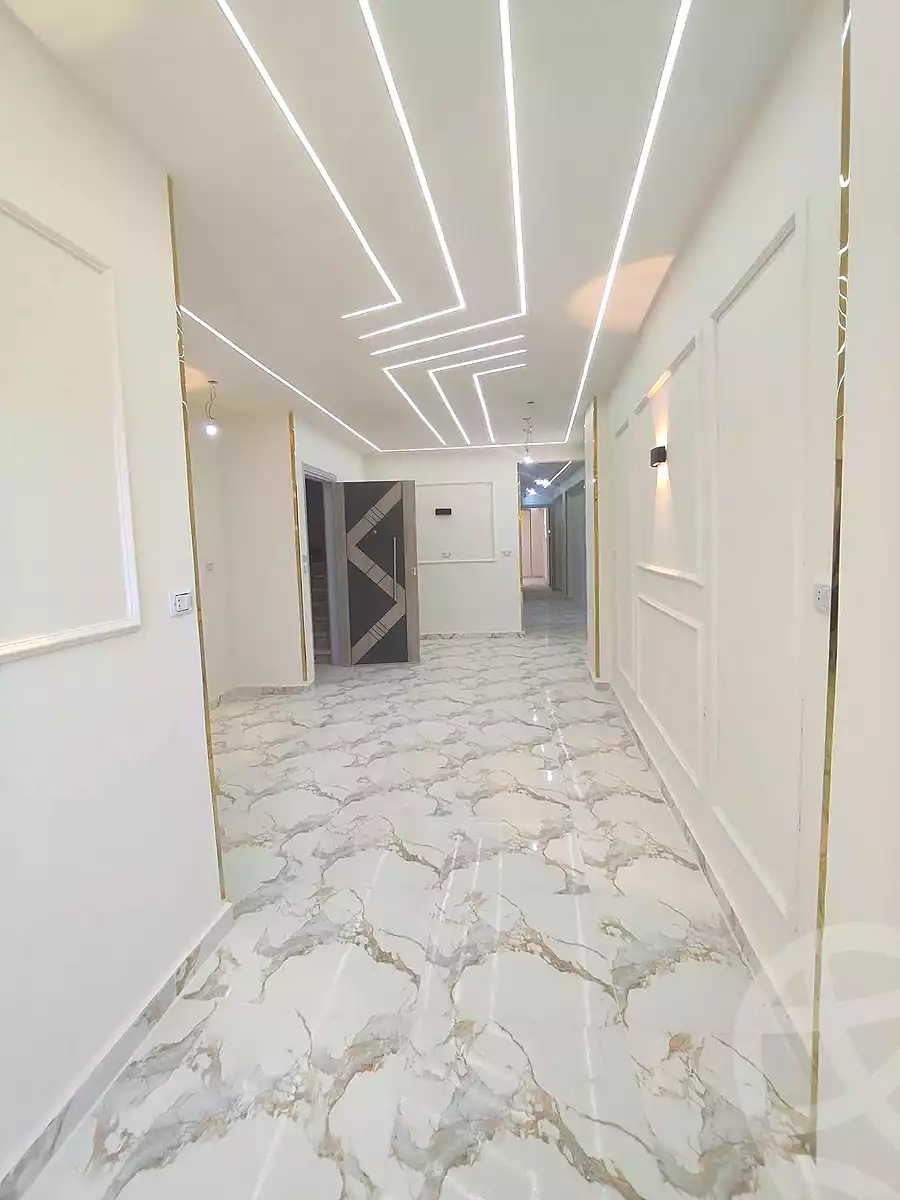https://aqarmap.com.eg/ar/listing/7078875-for-sale-alexandria-sydy-bshr-shr-mlk-hfny