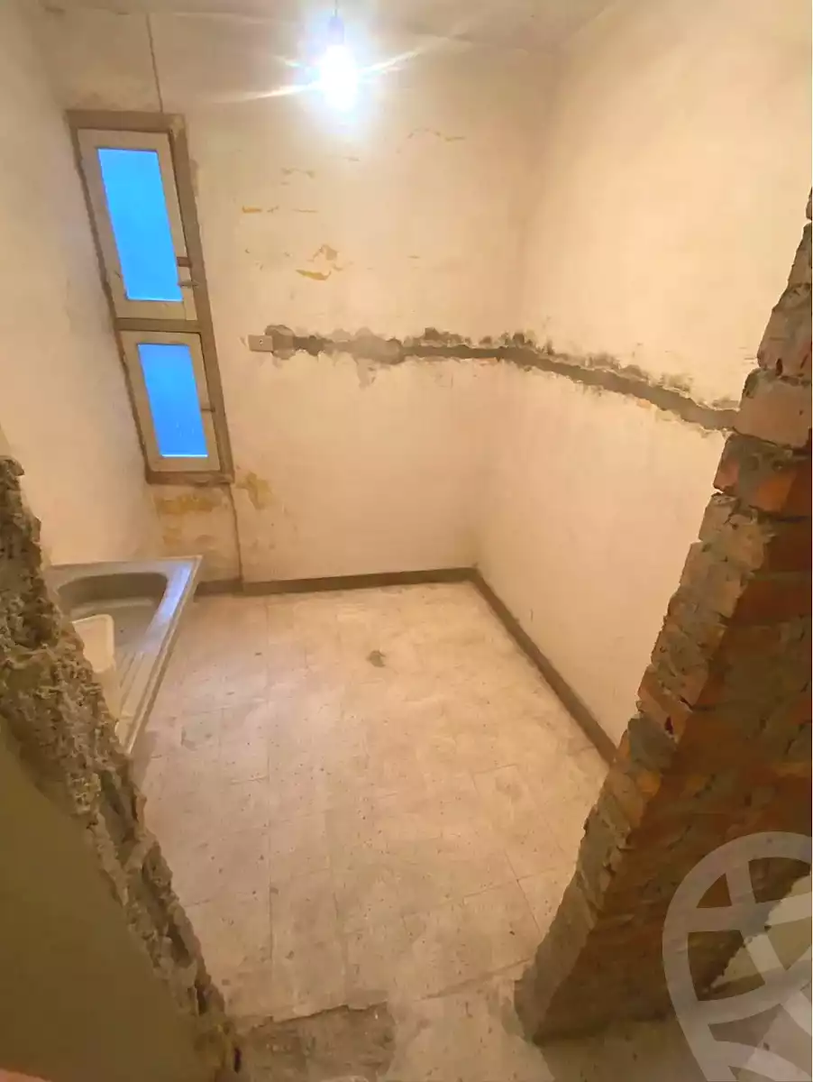 https://aqarmap.com.eg/ar/listing/7078911-for-sale-alexandria-ganaklis