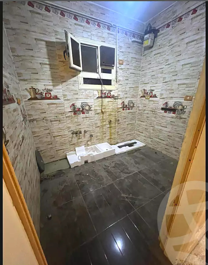 https://aqarmap.com.eg/en/listing/7079177-for-sale-cairo-helwan-mahmoud-khater-st