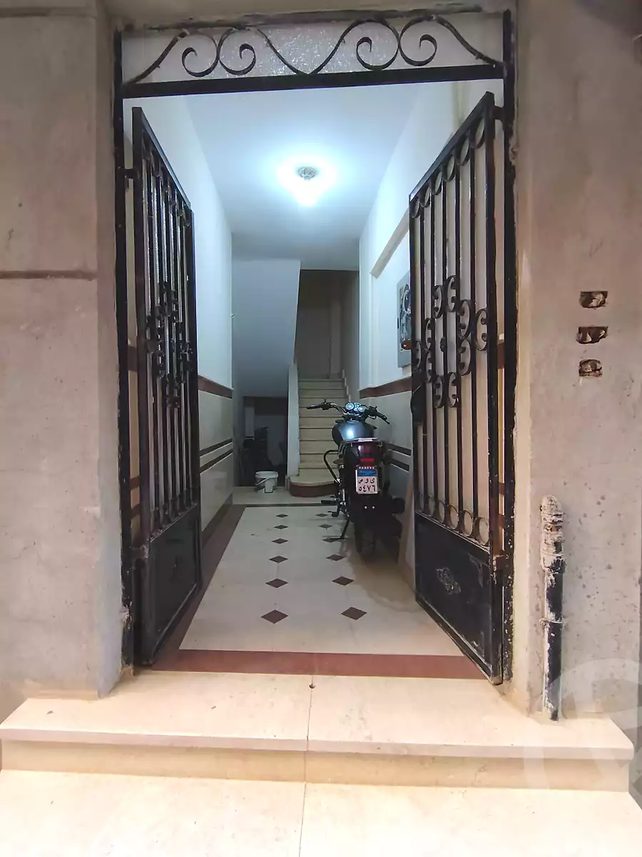 https://aqarmap.com.eg/ar/listing/7079311-for-sale-asyut-asyut-city-saad-zaghloul-st