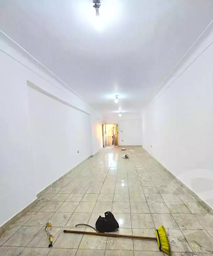 https://aqarmap.com.eg/ar/listing/7079345-for-sale-alexandria-al-agamy-el-kilo-21