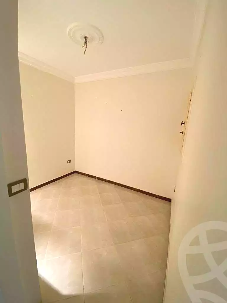 https://aqarmap.com.eg/ar/listing/7079418-for-sale-alexandria-sydy-bshr-sydy-bshr-qbly-cairo-st