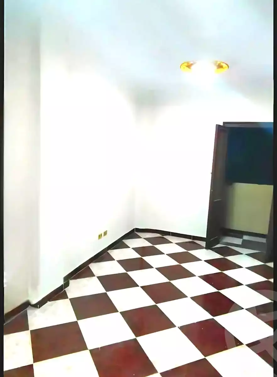 https://aqarmap.com.eg/en/listing/7079527-for-sale-alexandria-al-agamy-lbytsh
