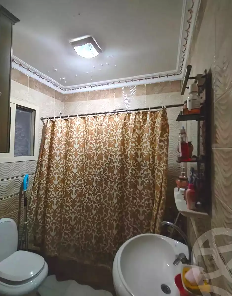 https://aqarmap.com.eg/ar/listing/7079556-for-sale-alexandria-al-agamy-lbytsh-qased-kareem-st