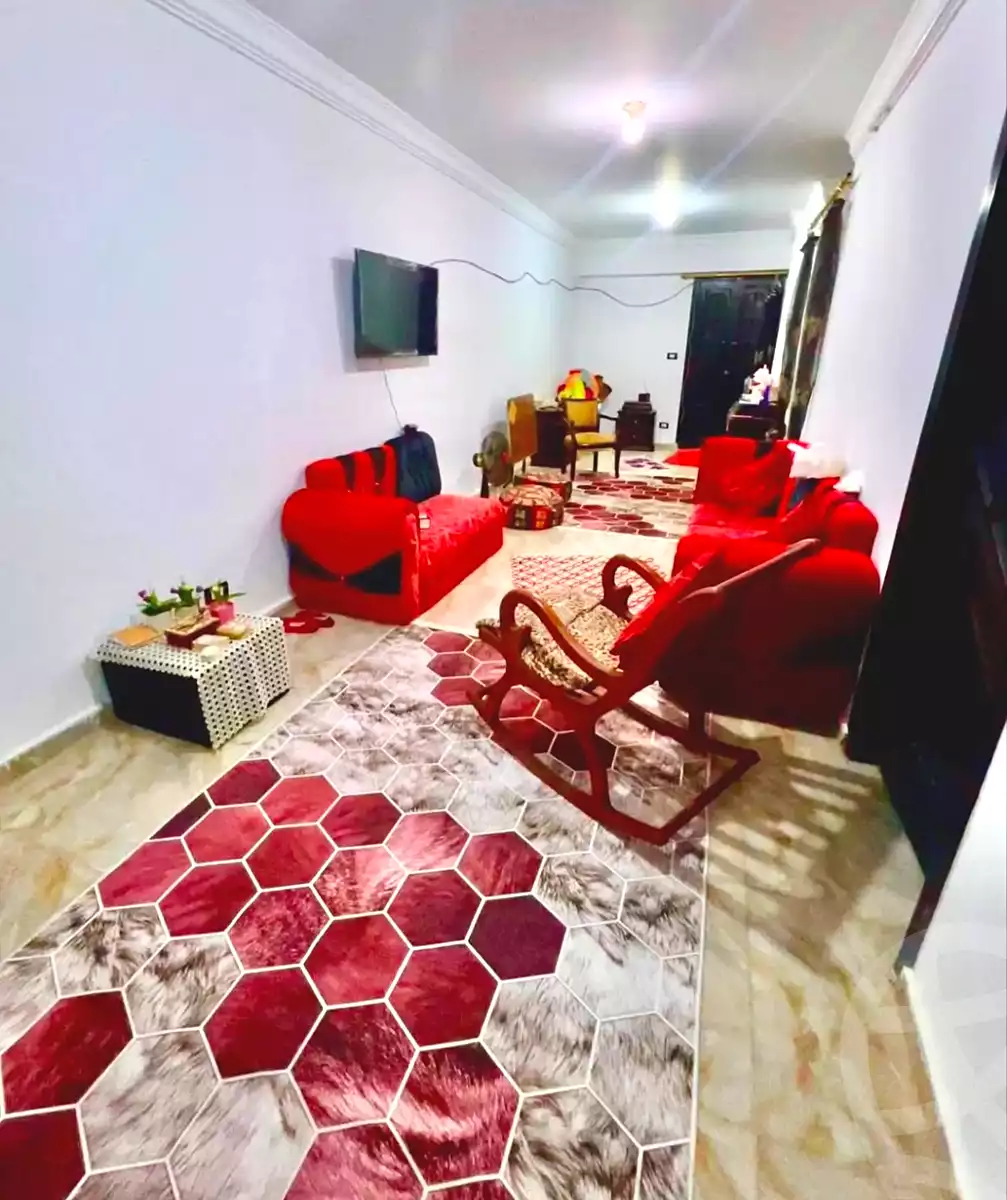 https://aqarmap.com.eg/ar/listing/7079859-for-sale-alexandria-moharram-bey-tryq-qn-lswys