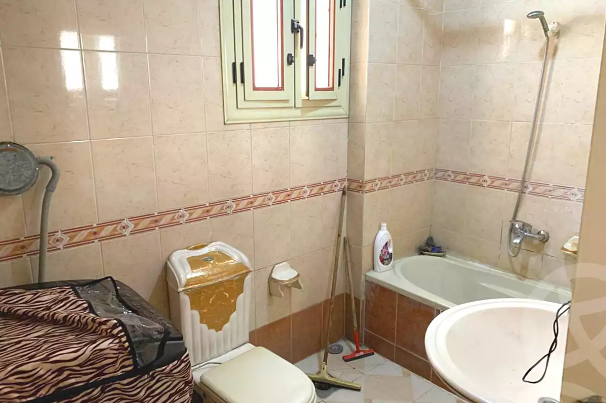 https://aqarmap.com.eg/ar/listing/7080114-for-sale-alexandria-camp-cesar-zakareya-ghoneim-st