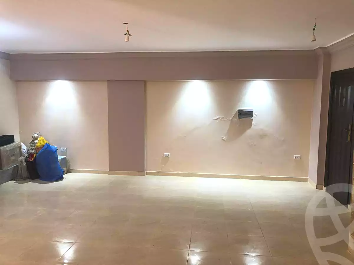 https://aqarmap.com.eg/ar/listing/7080299-for-sale-cairo-new-cairo-south-investors-al-gezira-st