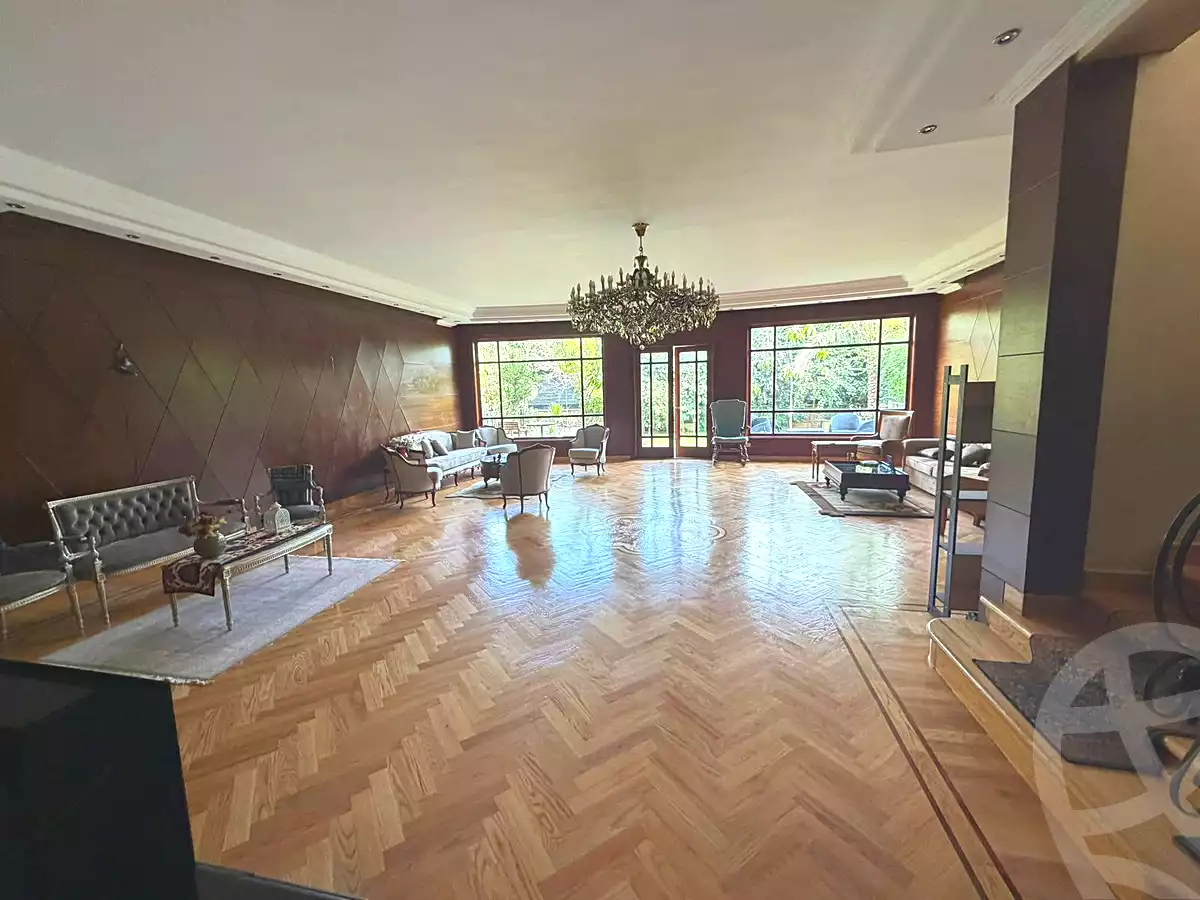 https://aqarmap.com.eg/en/listing/7080337-for-sale-cairo-new-cairo-compounds-royal-maxim