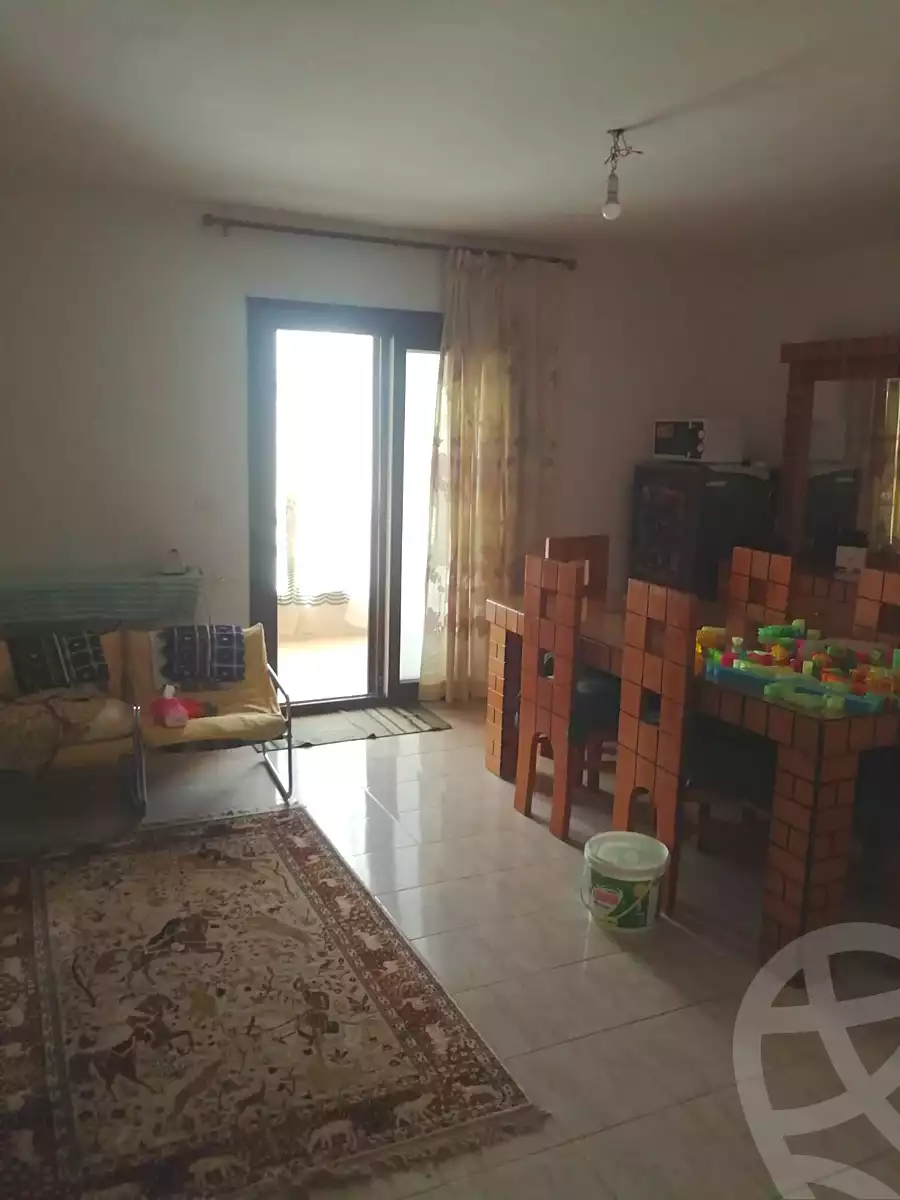 https://aqarmap.com.eg/ar/listing/7080361-for-sale-cairo-new-cairo-lrhb-city-phase-4-mohammed-farid-st