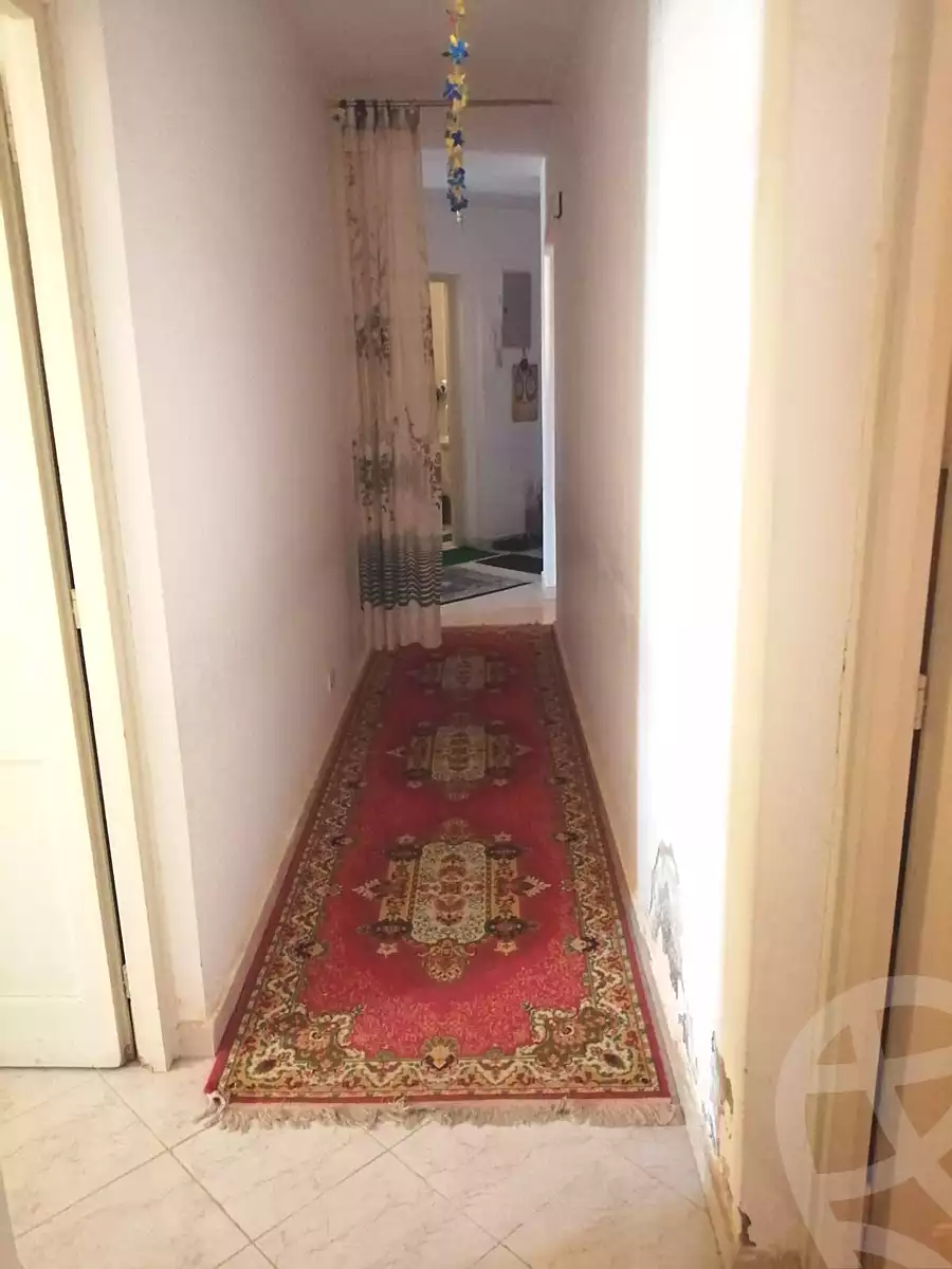 https://aqarmap.com.eg/ar/listing/7080361-for-sale-cairo-new-cairo-lrhb-city-phase-4-mohammed-farid-st