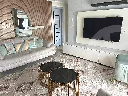 https://aqarmap.com.eg/ar/listing/7080464-for-sale-cairo-new-cairo-compounds-mwrd-fq-llttwyr