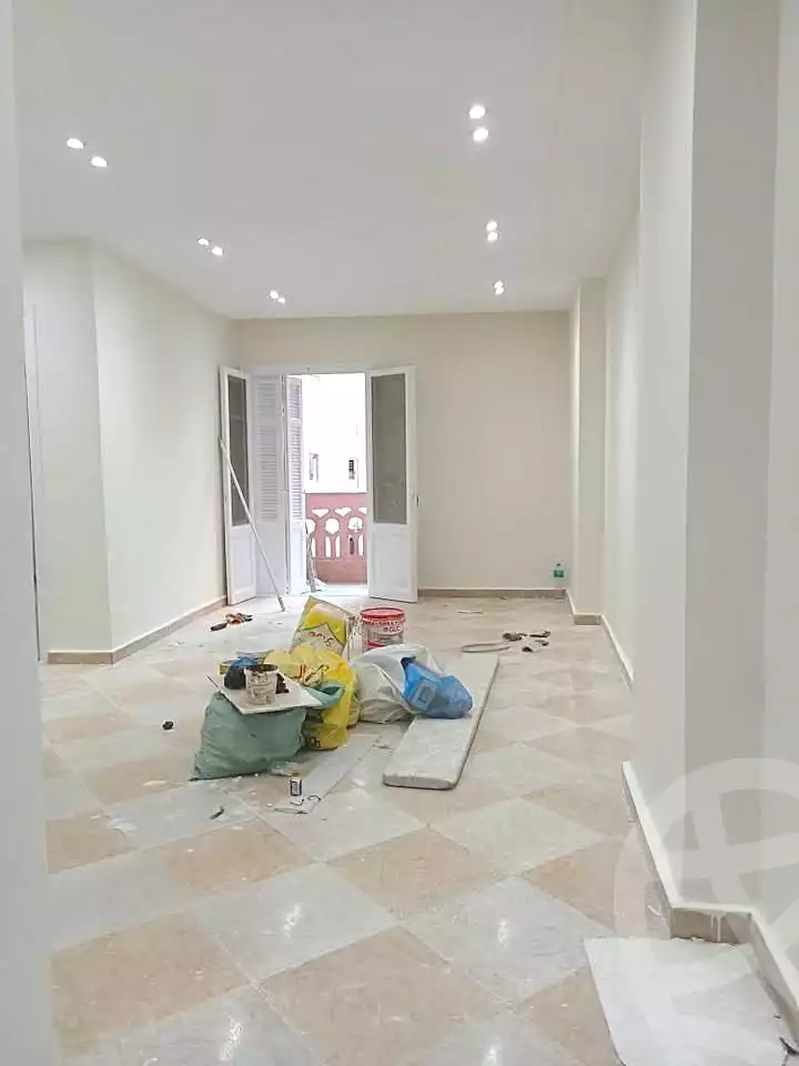 https://aqarmap.com.eg/ar/listing/7080561-for-sale-alexandria-el-asafra-shr-45