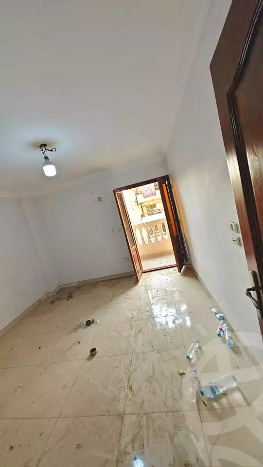 https://aqarmap.com.eg/ar/listing/7080641-for-rent-cairo-helwan-helwan-el-sharkeya-thabit-basha-st