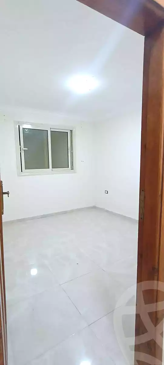 https://aqarmap.com.eg/ar/listing/7080727-for-sale-cairo-helwan-hadayek-helwan-nile-corniche-st