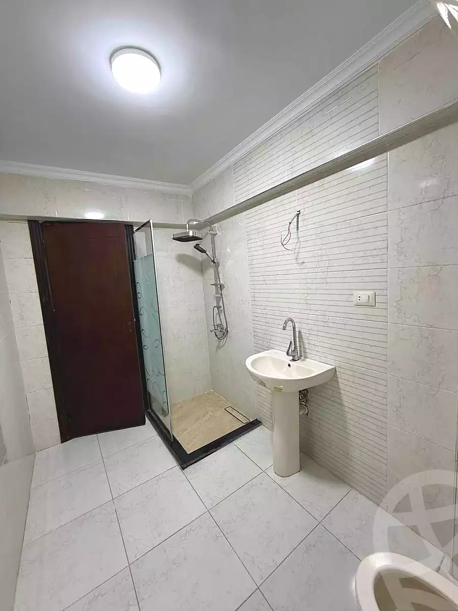 https://aqarmap.com.eg/ar/listing/7080778-for-sale-alexandria-el-asafra-l-sfr-bhry
