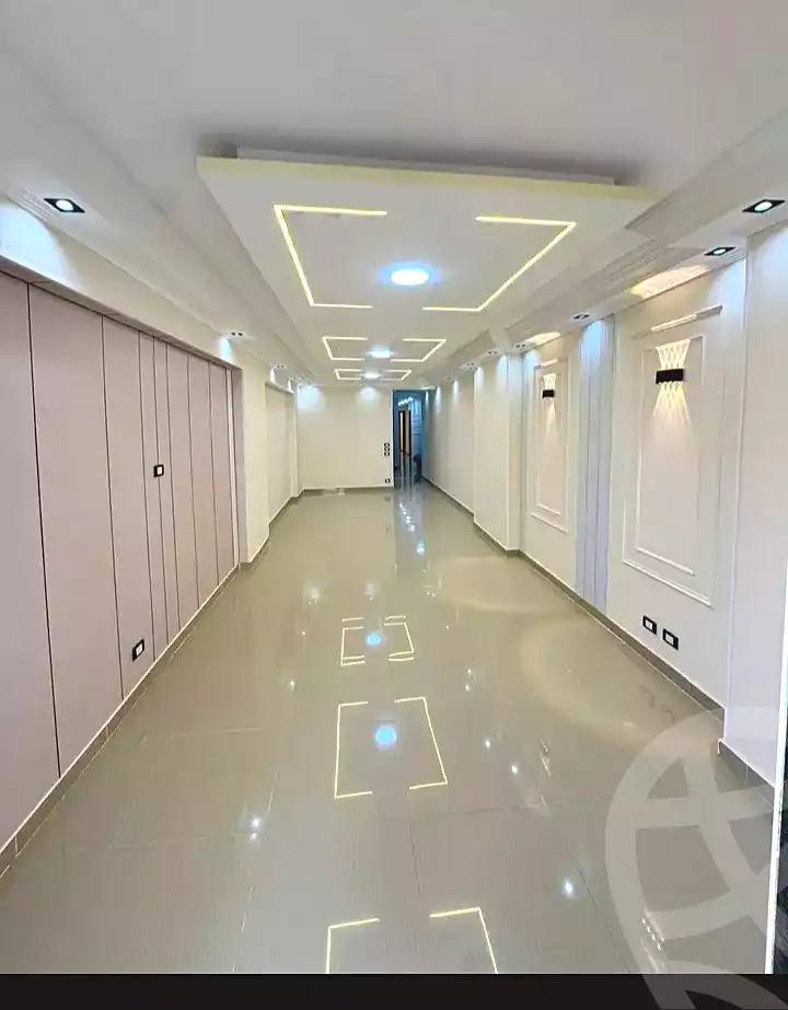 https://aqarmap.com.eg/ar/listing/7080859-for-sale-alexandria-miami-mahmoud-el-isawy-st