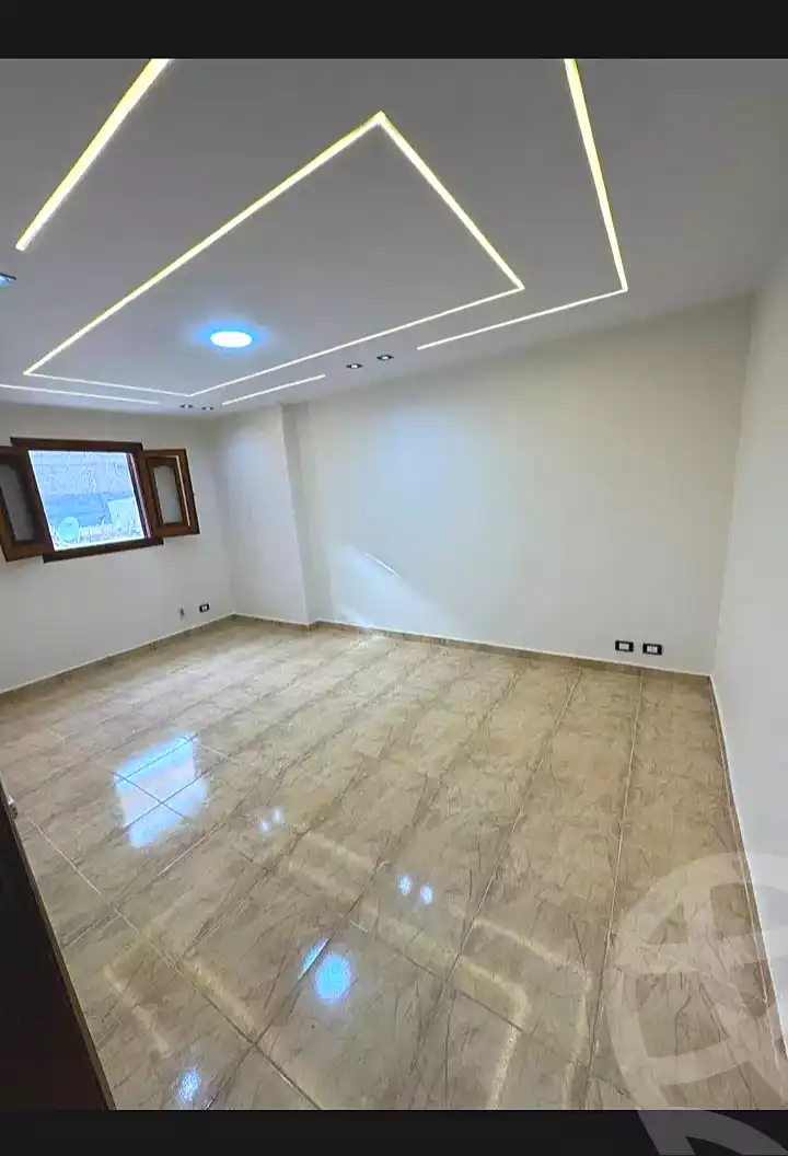 https://aqarmap.com.eg/ar/listing/7080859-for-sale-alexandria-miami-mahmoud-el-isawy-st