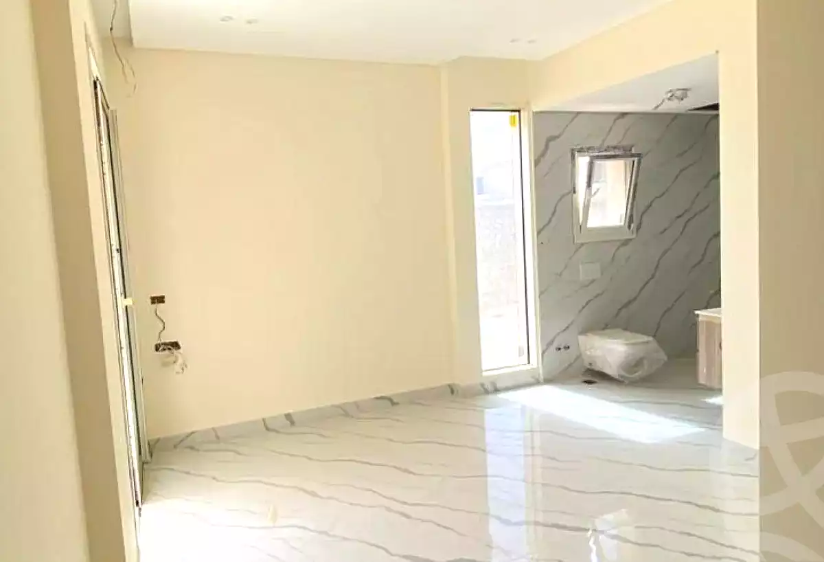https://aqarmap.com.eg/ar/listing/7080944-for-sale-north-coast-resorts-direction-white-arabella