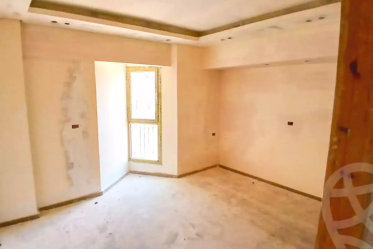 https://aqarmap.com.eg/en/listing/7081082-for-sale-alexandria-lsywf-gamila-city-compound