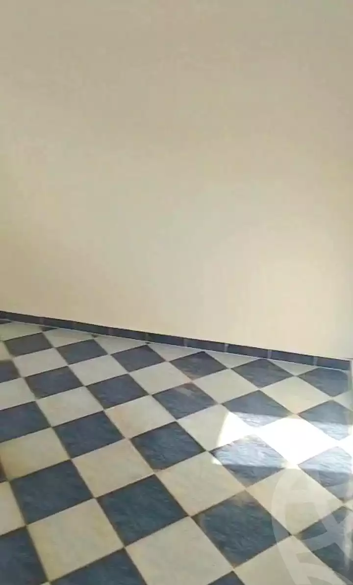 https://aqarmap.com.eg/ar/listing/7081226-for-sale-alexandria-al-agamy-el-hanouvel