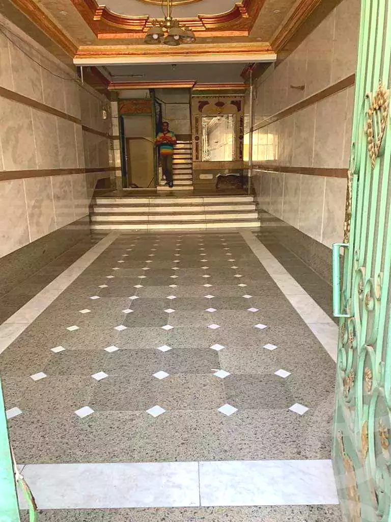 https://aqarmap.com.eg/ar/listing/7081183-for-sale-cairo-downtown-el-darb-elahmer-al-qalaaha-st
