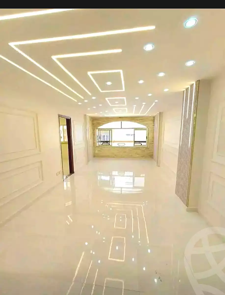 https://aqarmap.com.eg/ar/listing/7081481-for-sale-alexandria-miami-el-sebaey-st