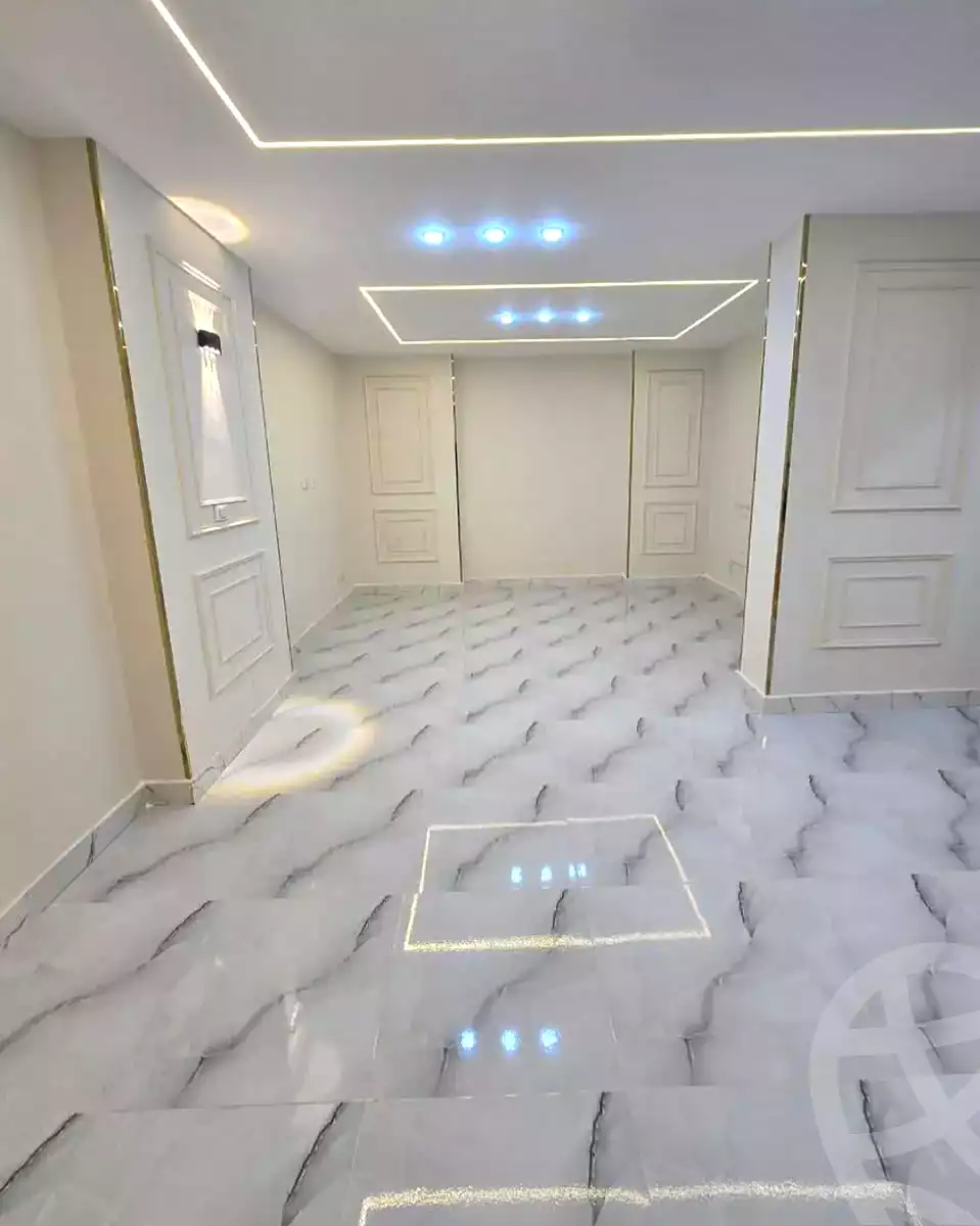 https://aqarmap.com.eg/en/listing/7081494-for-sale-alexandria-miami-shr-jml-bd-lnsr