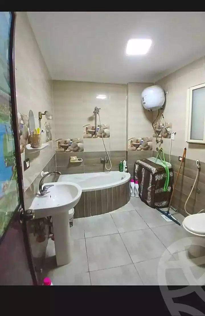 https://aqarmap.com.eg/en/listing/7081536-for-sale-alexandria-el-asafra-shr-jml-bd-lnsr