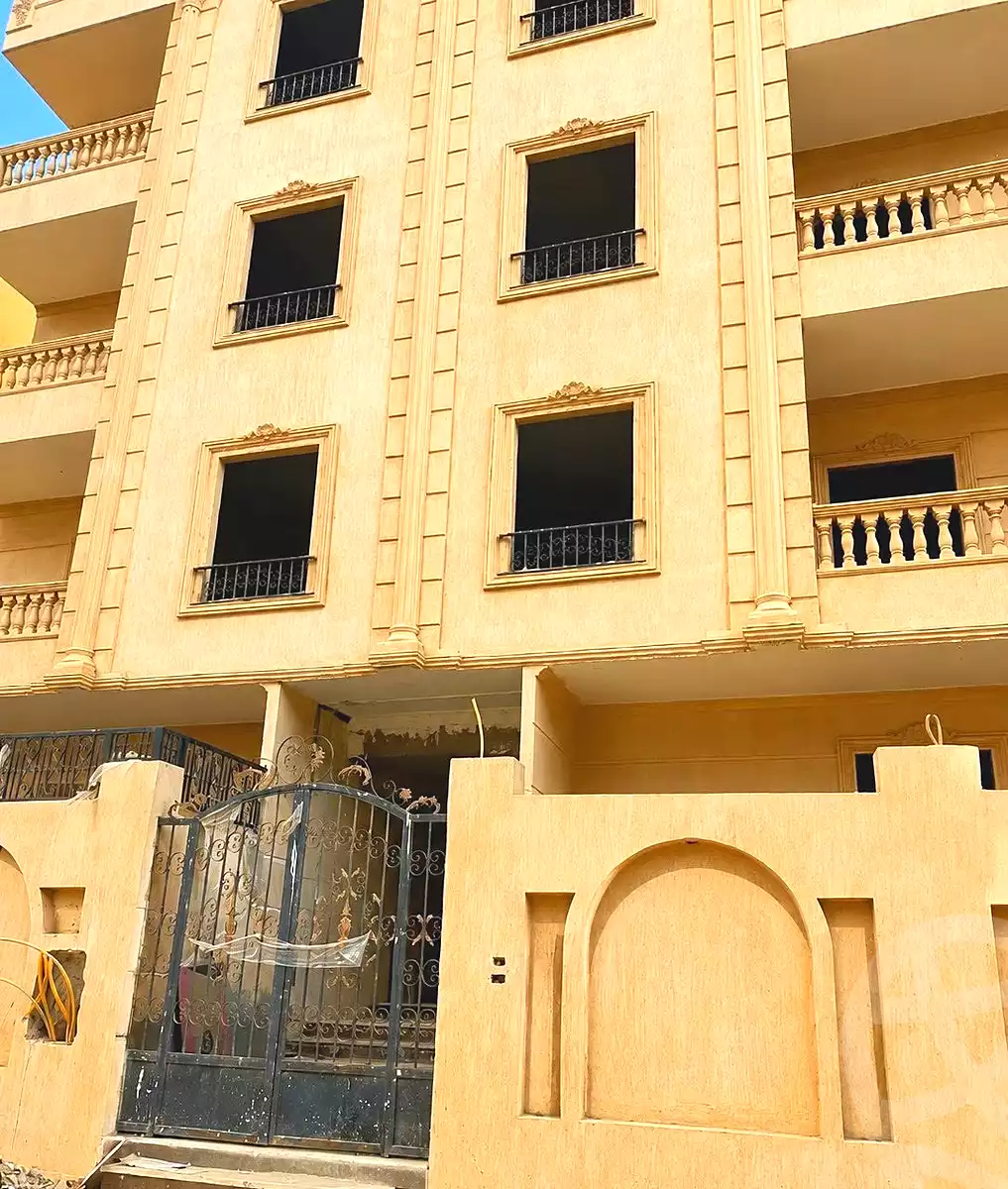 https://aqarmap.com.eg/ar/listing/7081634-for-sale-cairo-badr-city-hai-el-ashgar-featured-neighborhood