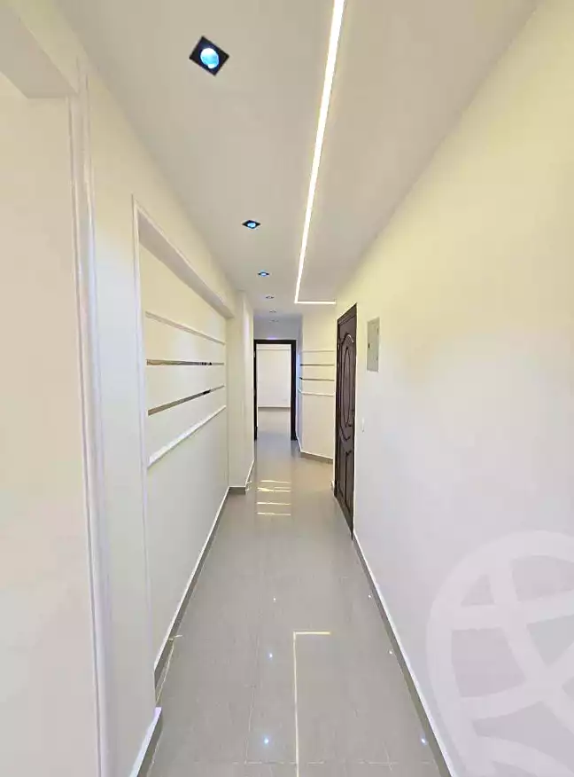 https://aqarmap.com.eg/ar/listing/7082134-for-sale-alexandria-miami-mahmoud-el-isawy-st