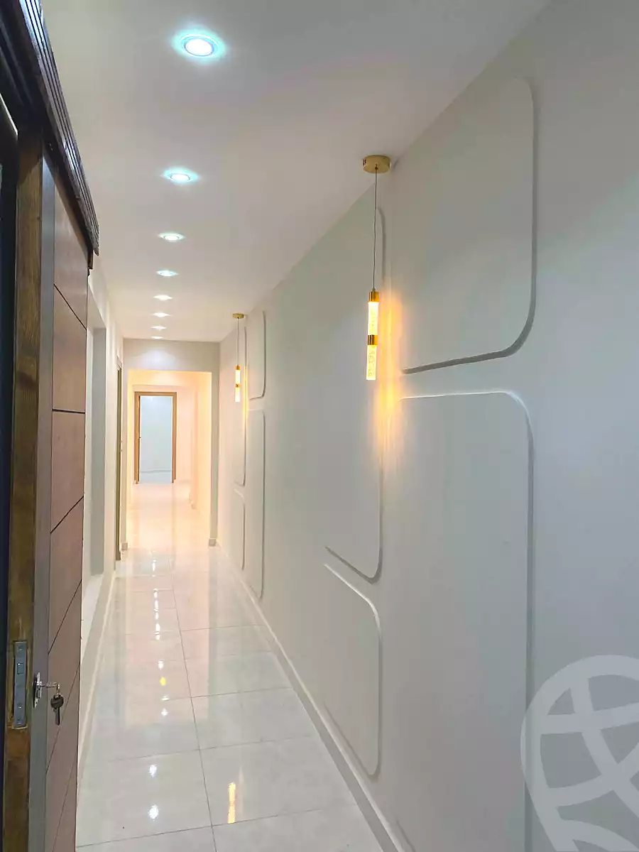 https://aqarmap.com.eg/ar/listing/7082573-for-sale-alexandria-al-agamy-lbytsh-bianchiii