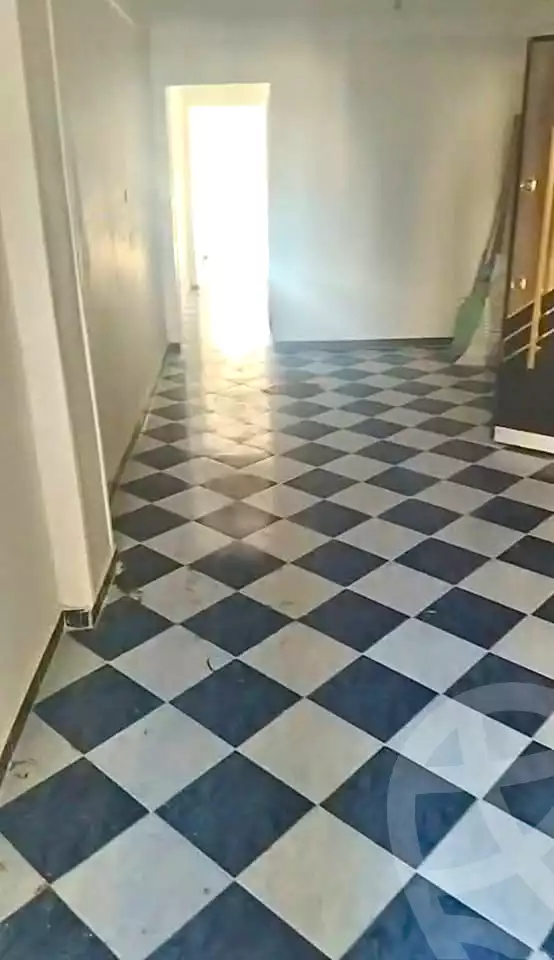 https://aqarmap.com.eg/ar/listing/7082627-for-sale-alexandria-al-agamy-el-hanouvel