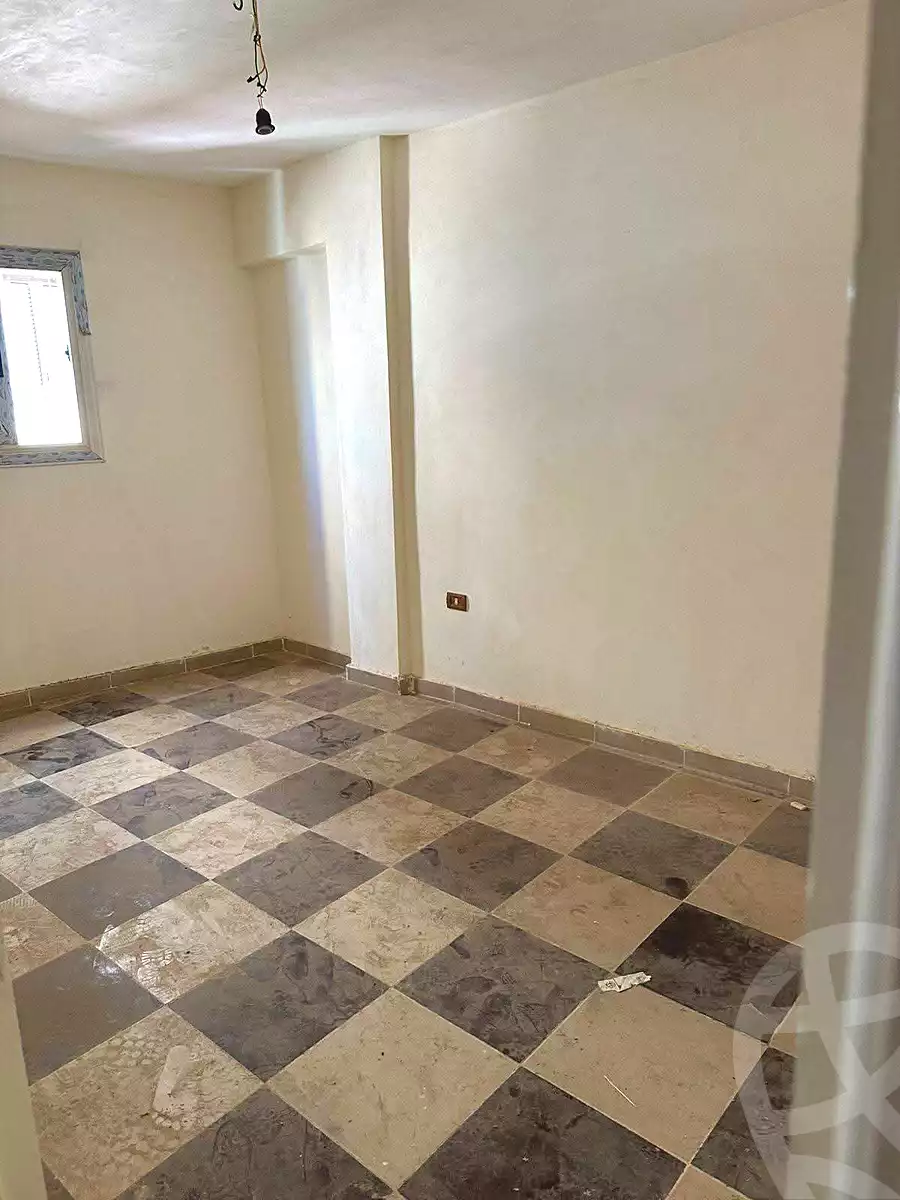 https://aqarmap.com.eg/en/listing/7082655-for-sale-alexandria-al-agamy-el-hanouvel