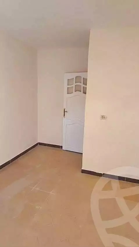 https://aqarmap.com.eg/en/listing/7082679-for-sale-alexandria-al-agamy-el-hanouvel-el-warsha-st