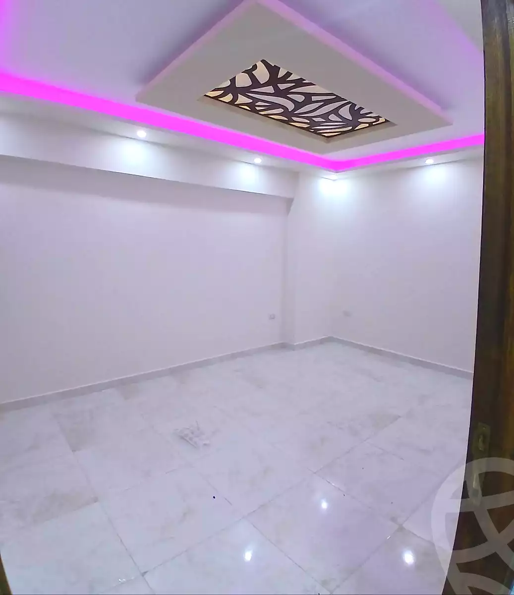 https://aqarmap.com.eg/ar/listing/7082743-for-sale-alexandria-lsywf-el-falki