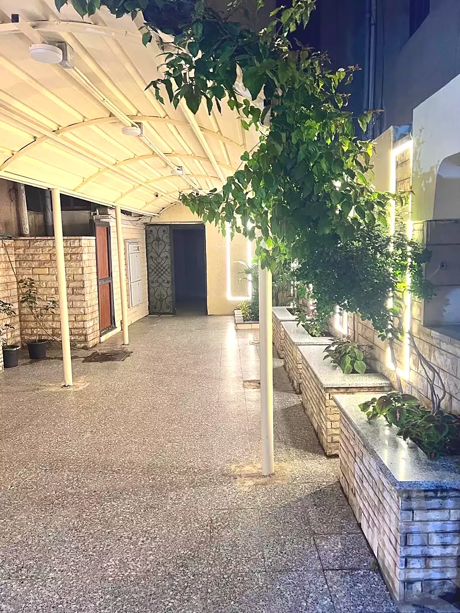 https://aqarmap.com.eg/ar/listing/7082869-for-sale-cairo-dokki-shr-lthwr