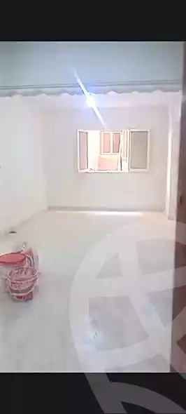 https://aqarmap.com.eg/ar/listing/7082874-for-sale-alexandria-al-agamy-el-hanouvel
