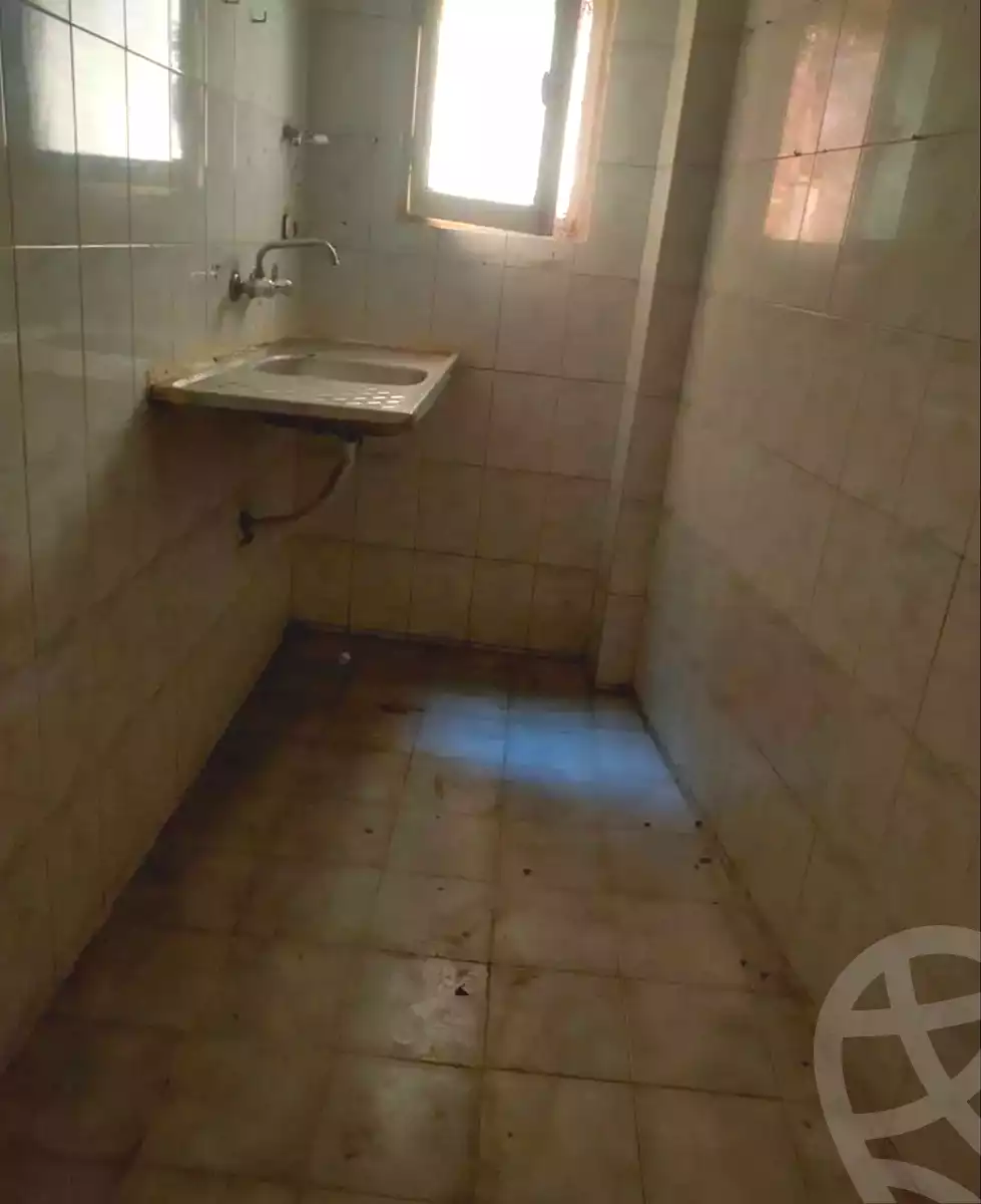 https://aqarmap.com.eg/ar/listing/7082879-for-sale-alexandria-sydy-bshr-sydy-bshr-bhry