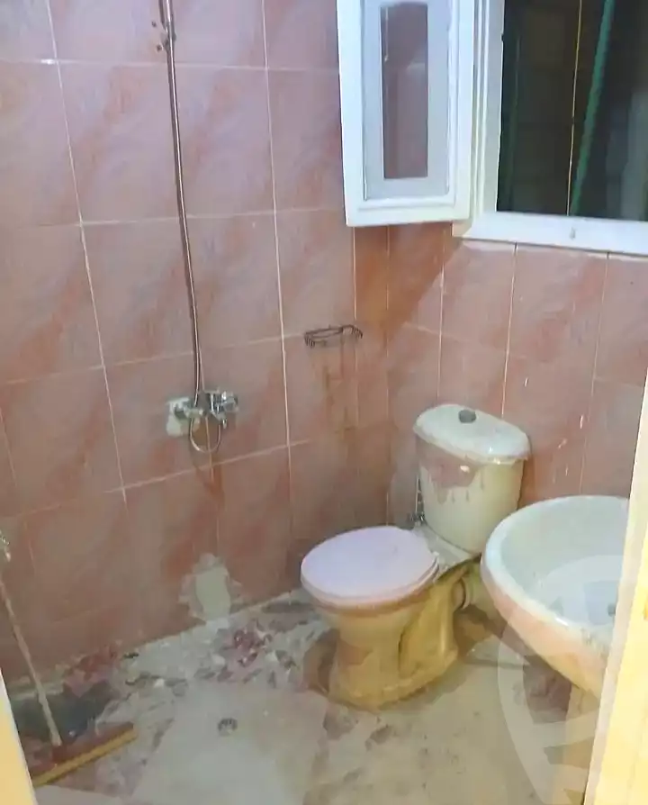 https://aqarmap.com.eg/en/listing/7082921-for-sale-alexandria-al-agamy-el-hanouvel-el-warsha-st